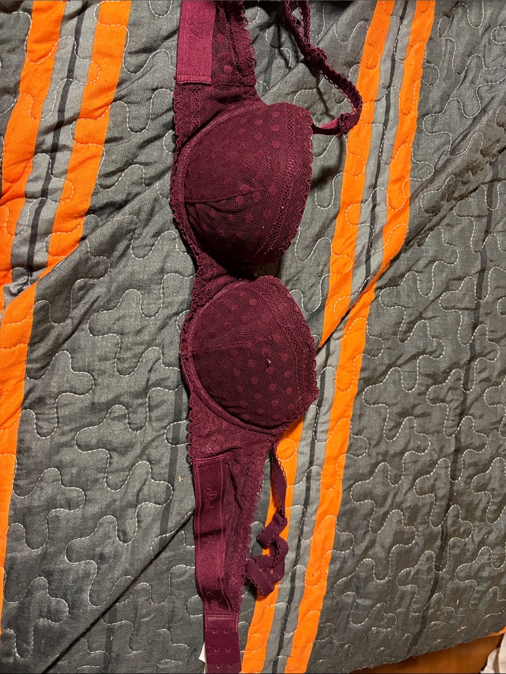 PINK Victoria's Secret Plum Lace Underwire Bra